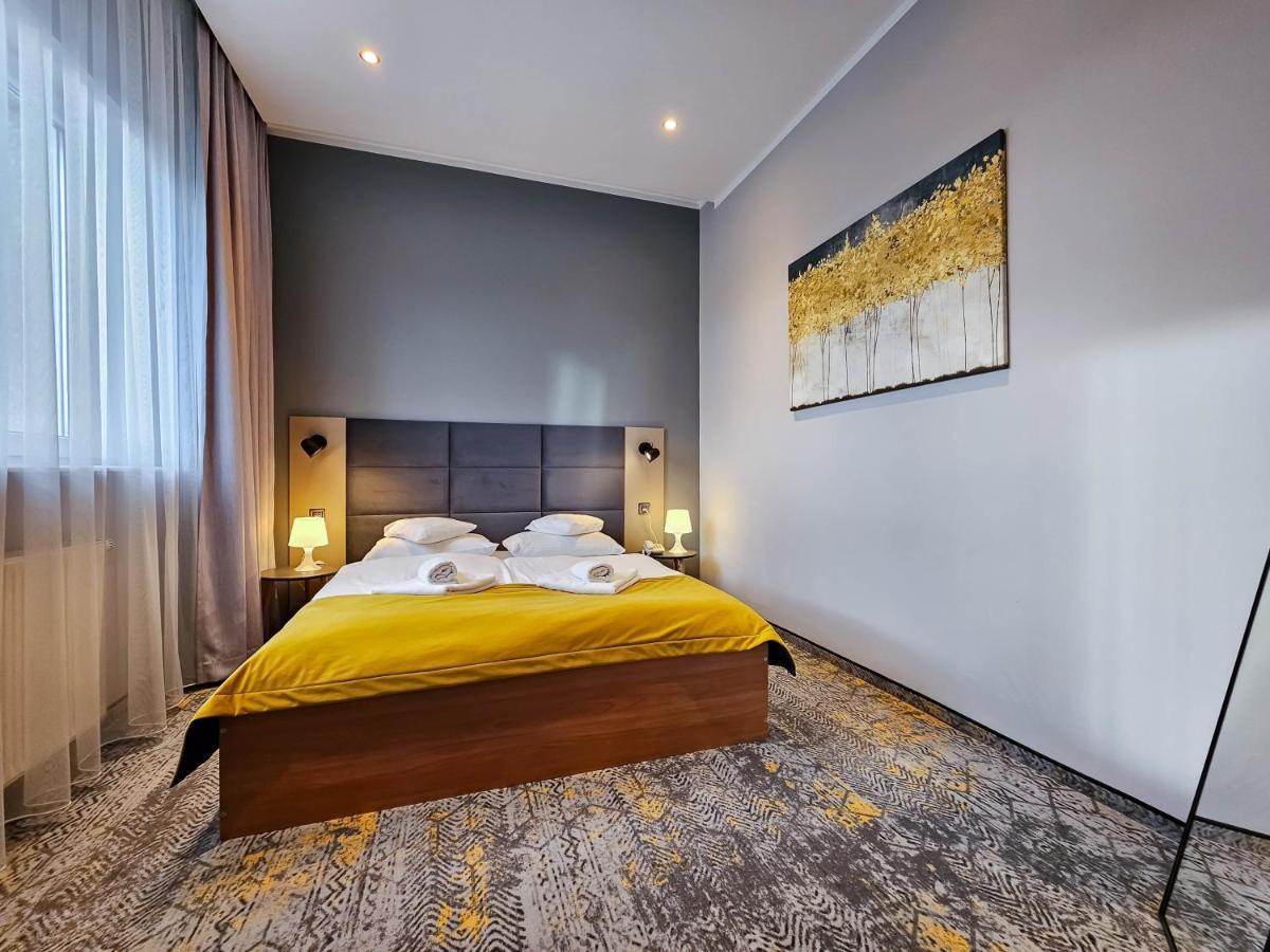 Hotel Mikulski กลีวิตเซ ภายนอก รูปภาพ